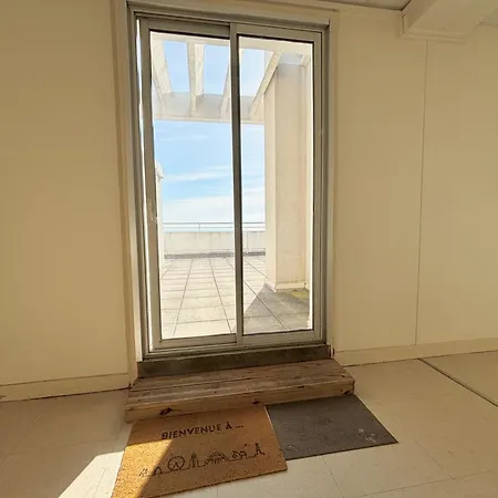 L'atypique, Confort & Wifi, Centre-ville Апартаменти Руаян