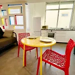 L'atypique, Confort & Wifi, Centre-ville Appartement *